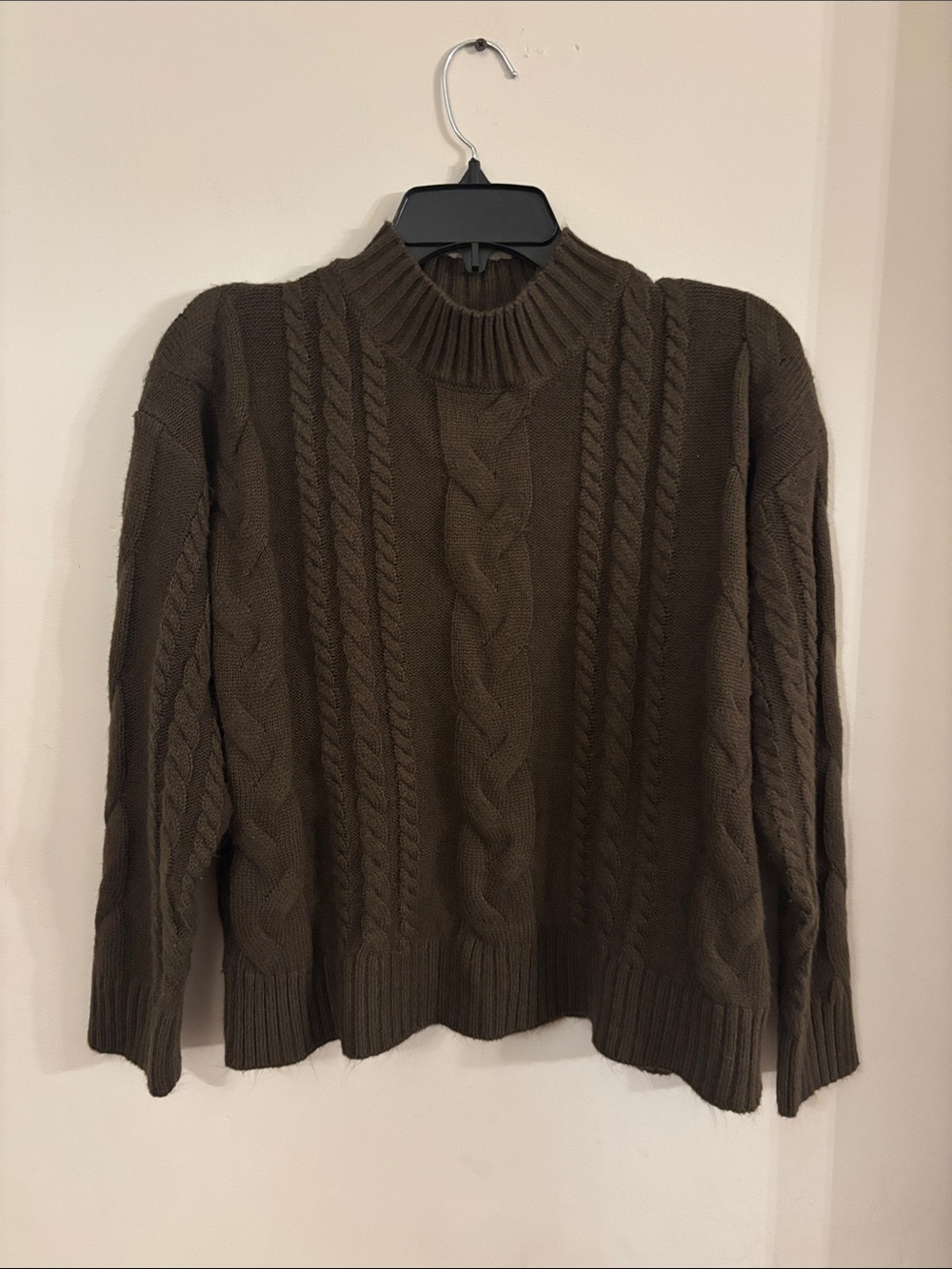 Chunky Cable Knit Sweater - Dark brown